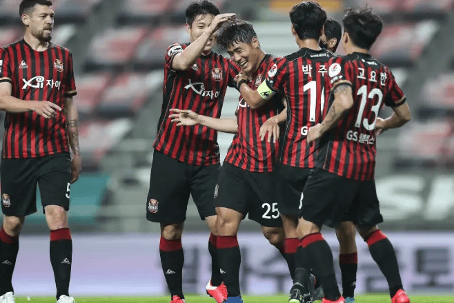 国际比赛日足总杯焦点战；圣安东尼奥马刺再遭质疑；态度坚定；细节决定成败(圣地亚哥是什么梗)-9游官网入口